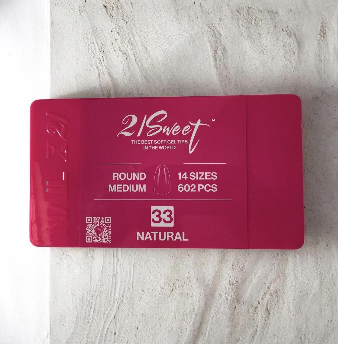 21 Sweet Round Medium number 33 soft gel tips